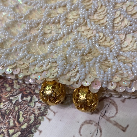 Vintage made in Hong Kong cream handmade sequin for wedding/evening/prom purse - Picture 3 of 10